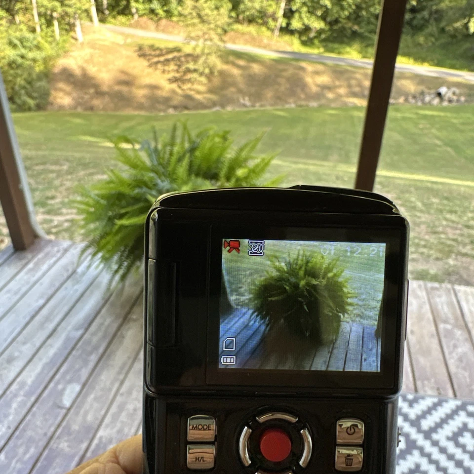 Coby Snapp Mini Digital Camcorder 3002 Tested Works with Case and Accessories - Image 4 of 4