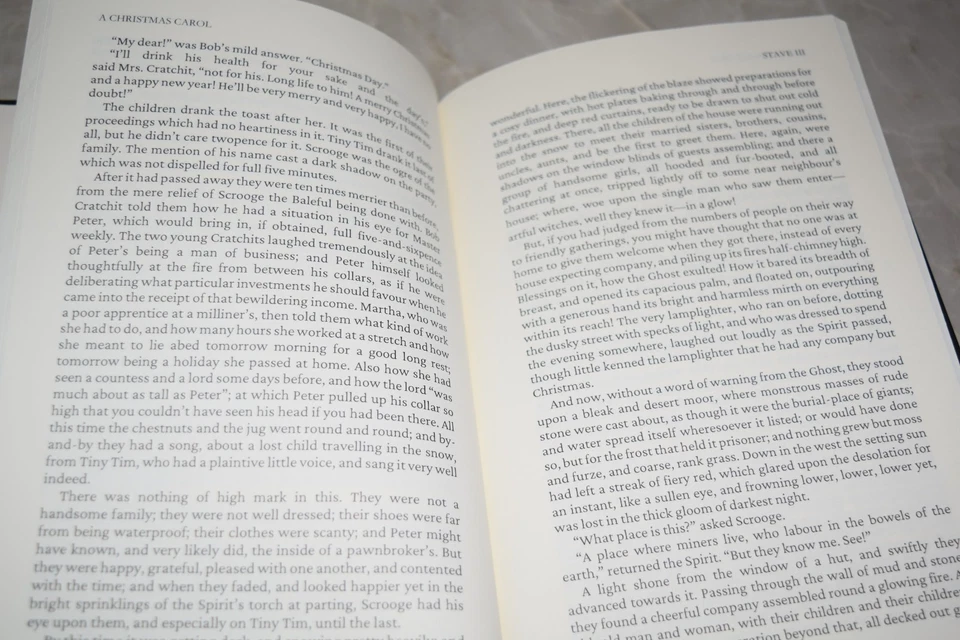 Christmas Carol by Charles Dickens Illustrated  John Leech New Hardcover Gift - Image 4 of 4