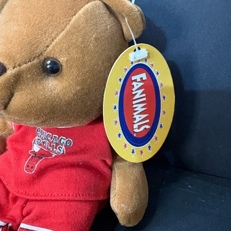 Oso de peluche marrón Fanimals Chicago Bulls nuevo con etiquetas Foto 2 de 4