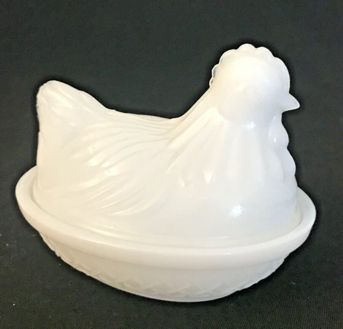 Vtg Milk Glass Chicken Dish Covered Candy Dish Nesting Hen Small One @13