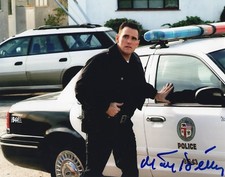 Matt Dillon Officer John Ryan Crash Hand Signed 8x10 Photo w/COA Matt Dillon Officer John Ryan Crash Hand Signed 8x10 Photo w/COA