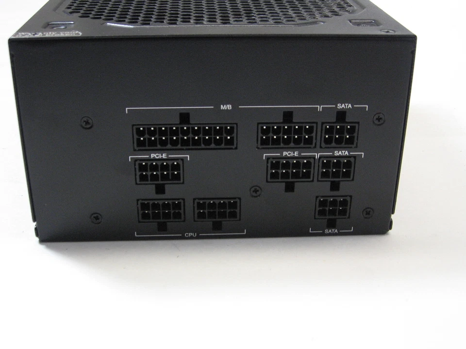 Rosewill Hive 850W - 80 PLUS Bronze - Fully Modular ATX Gaming PSU - Image 4 of 4
