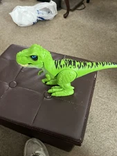 Robo Alive Attacking T-Rex Battery Robotic Toy by Zuru Dinosaur Tested Works