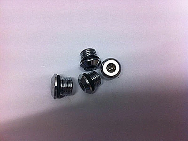 Mares Atemregler Blindstopfen für Nieder+ Hochdruck 4 Stück