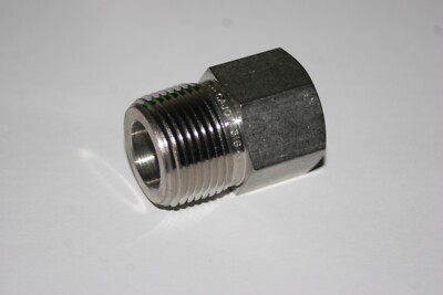 1'' MNPT x 3/4 FNPT 316ss Reducing Bushing Cajon SS-16-RB-12