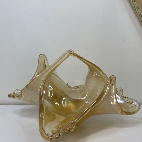 Art Glass Bowl Centerpiece Basket Gold Amber Stretched Handblown Split Handle - Picture 4 of 12