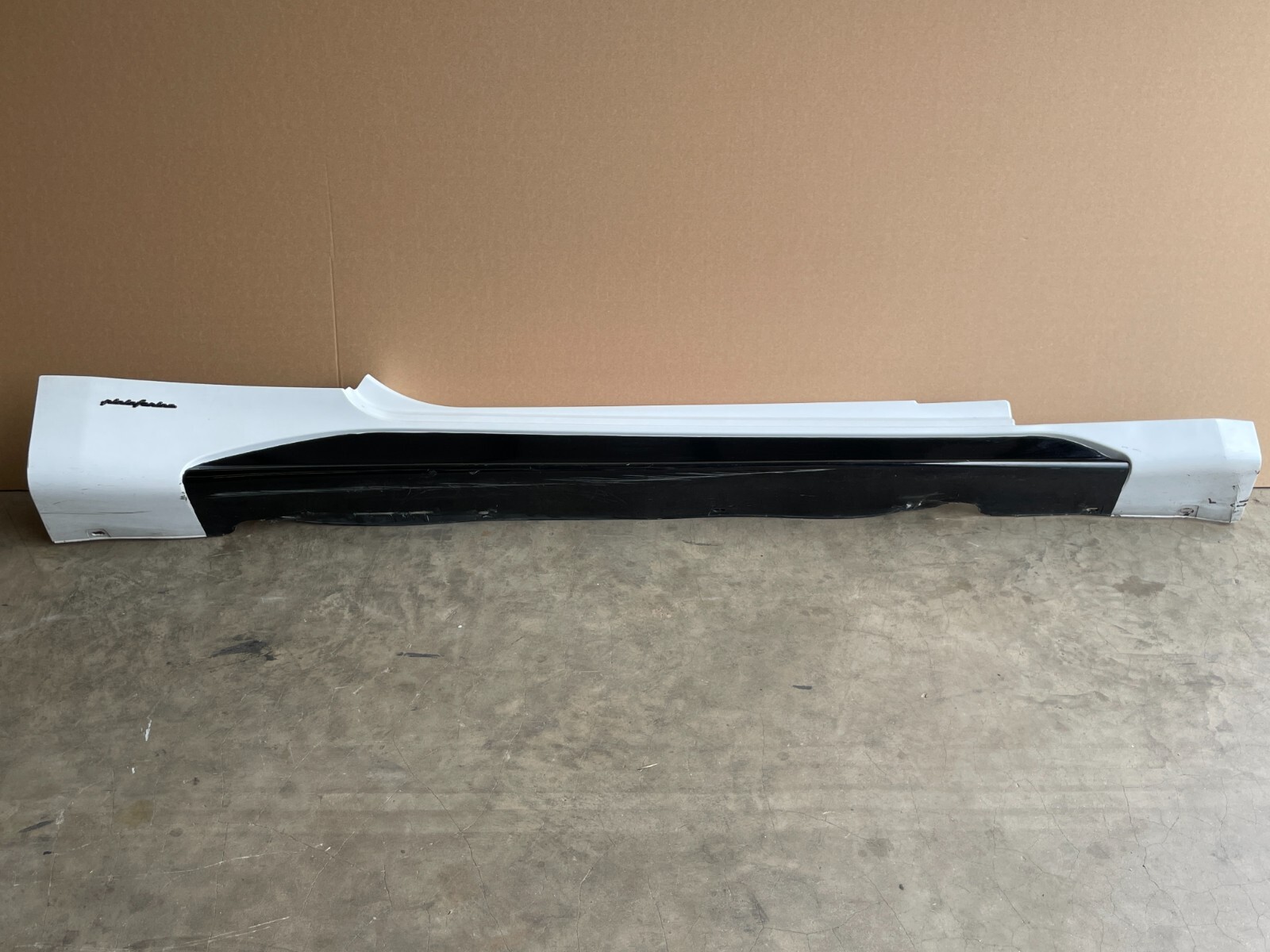 13 14 Maserati Granturismo M145 Right Passenger Side Skirt Rocker Panel 1458 OEM