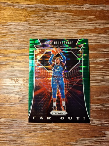 2019 2020 arike ogunbowale rookie far out speckle /25 mint 9-10 mvp 2 years - Picture 4 of 13