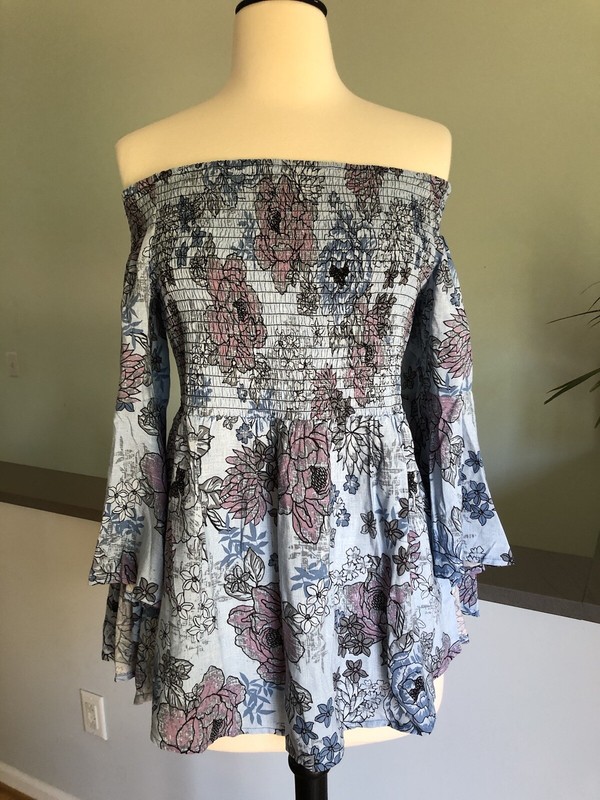 NWT Cupio Bell Sleeve Boho Blue Floral Smocked Off The Shoulder Top Size S