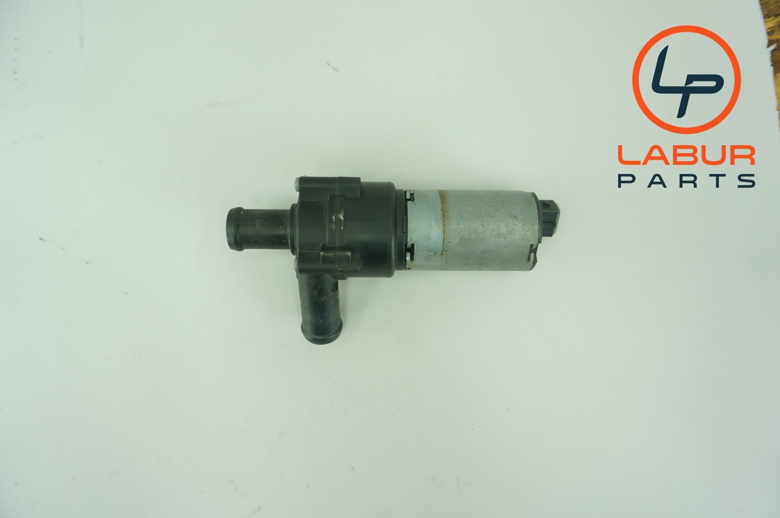 M139 04-19 Maserati GranTurismo Quattroporte Bosch Aux Auxiliary Water Pump K965