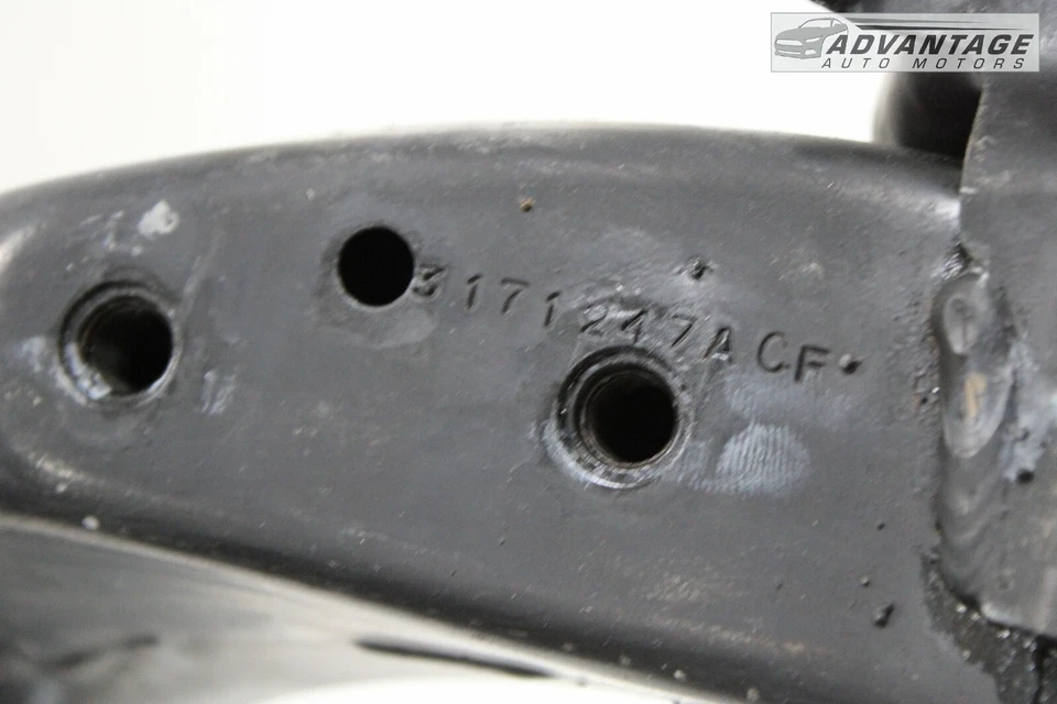 2019-2023 CHEVROLET BLAZER 2.5L RADIATOR CORE SUPPORT LOWER TIE BAR BRACKET OEM - Image 4 of 4