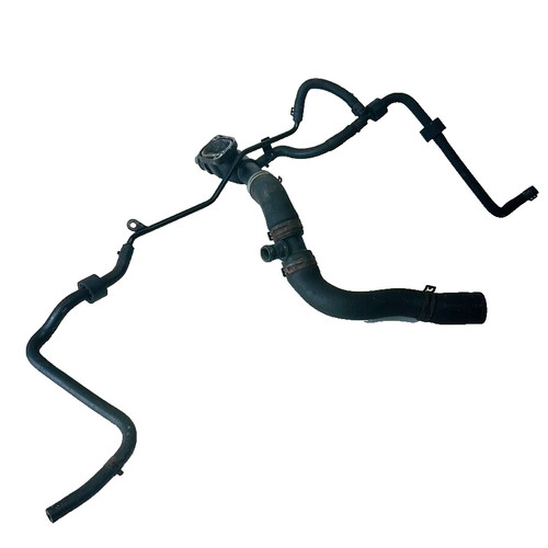 VW Tiguan 5N2.0TDI Kühlwasser Flansch mit Schläuchen 03L121132A