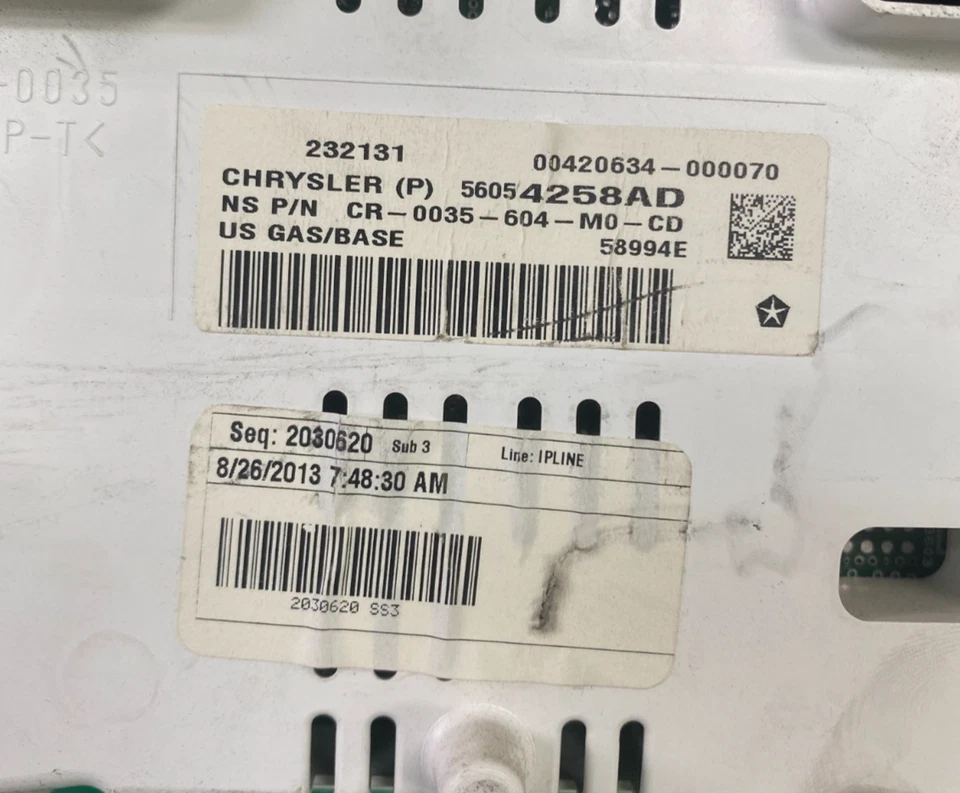 Cuadro de instrumentos velocímetro Jeep Patriot 2013-2014 32 k millas Foto 2 de 3