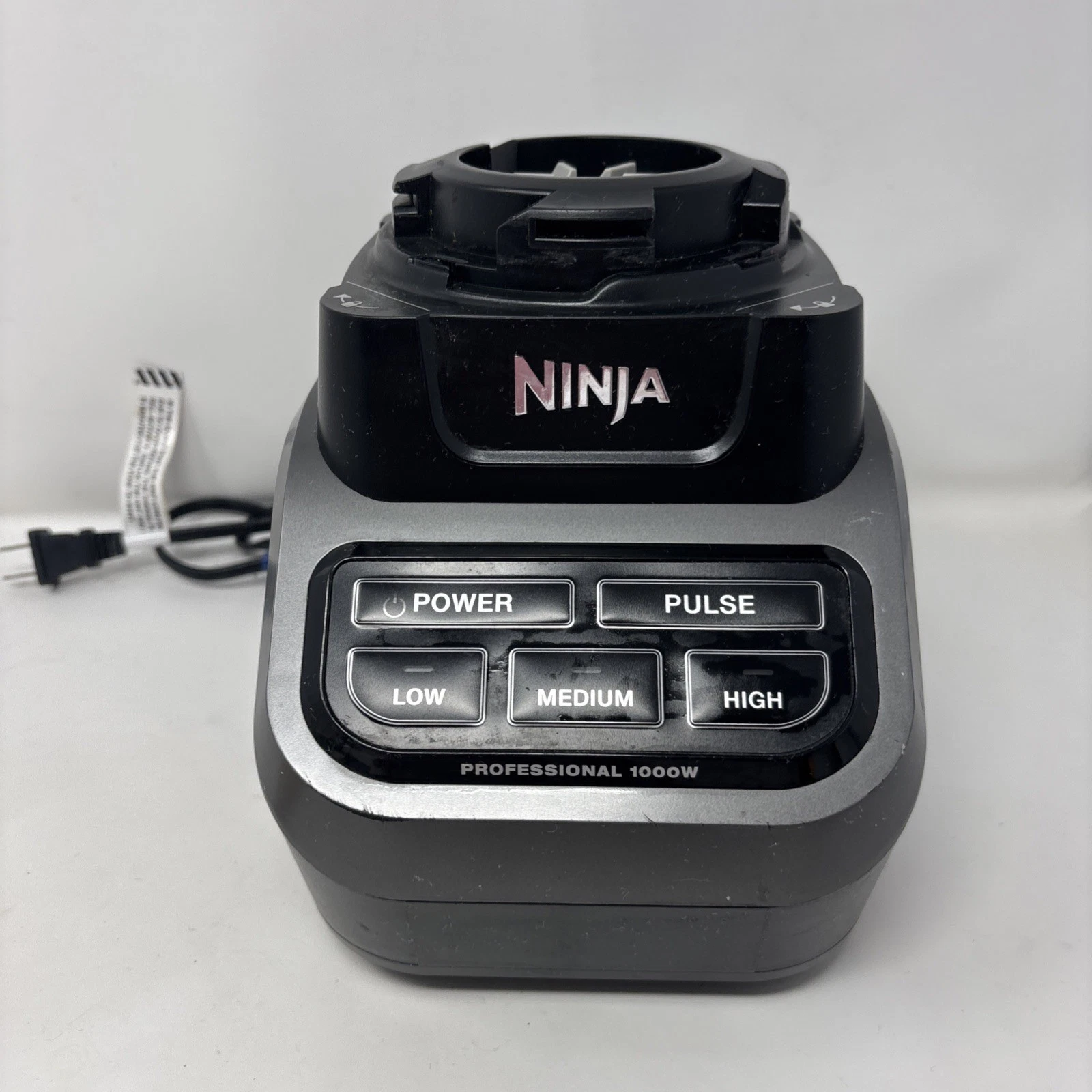 Ninja Blender Professional 1000W Model #BL610 BASE ONLY Tested Works