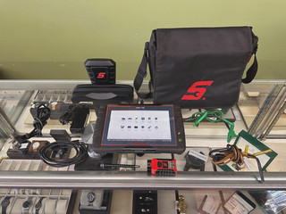 SNAP ON ZEUS EEMS342A SCOPE MODULE M4 CAR DIAGNOSTIC TOOL 26.2 W/ DOCK STATION