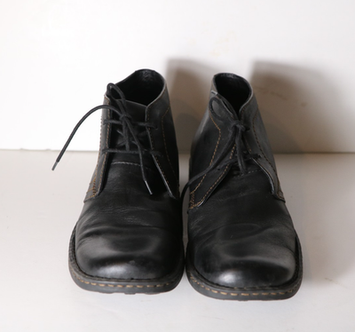Born Mens Harrison Black Leather Lace Up Chukka Boot 13  display picture 2