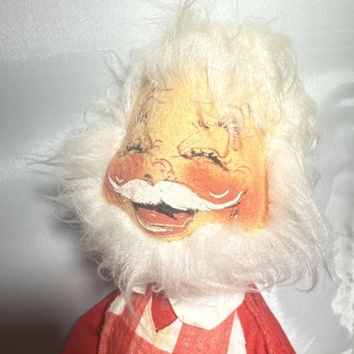 Vintage Annalee Mobilitee Mr & Mrs Santa Clause holding handled basket 1971 - Picture 4 of 15