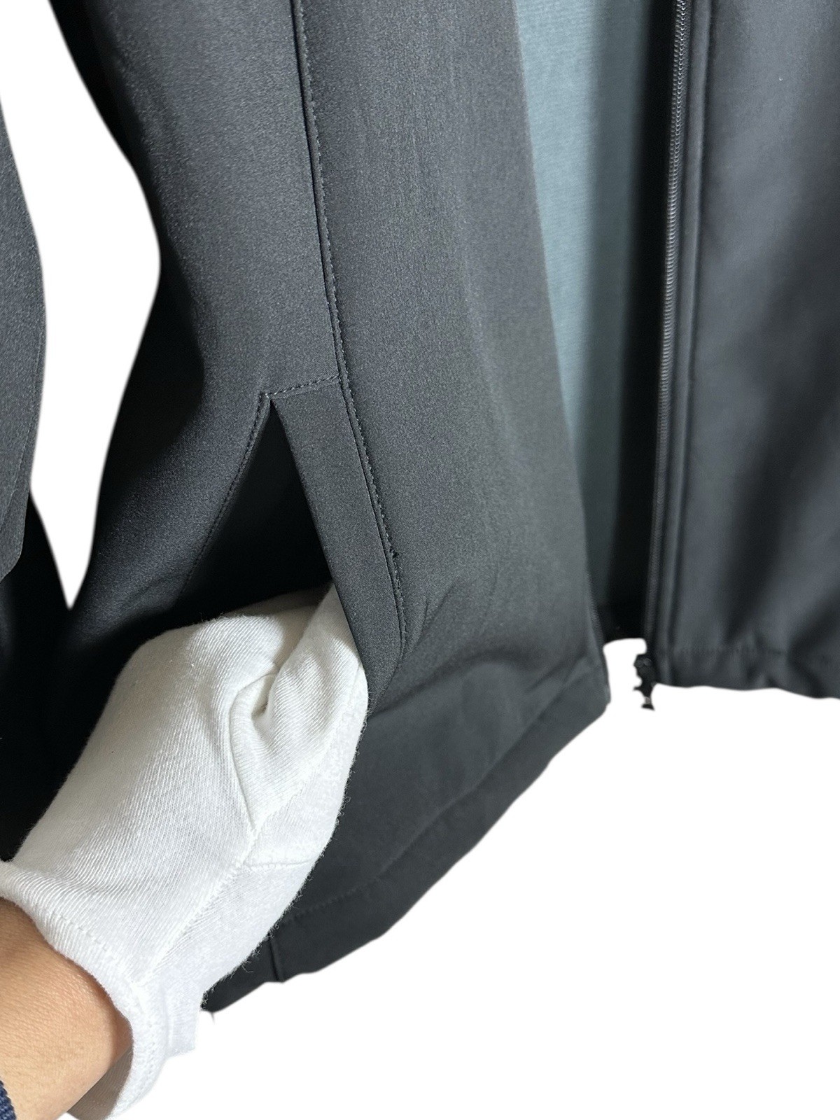 KITH Jacket Softshell Black Full Zip Pockets Line… - image 4