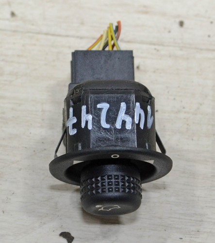 FORD Mondeo Limo MK3 2001 Schalter Spiegel Verstellung vorne LINKS #144247-G181