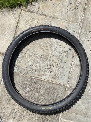 Specialized Cannibal T9 Grid Gravity 29 x 2.4 Tubeless 2BLISS