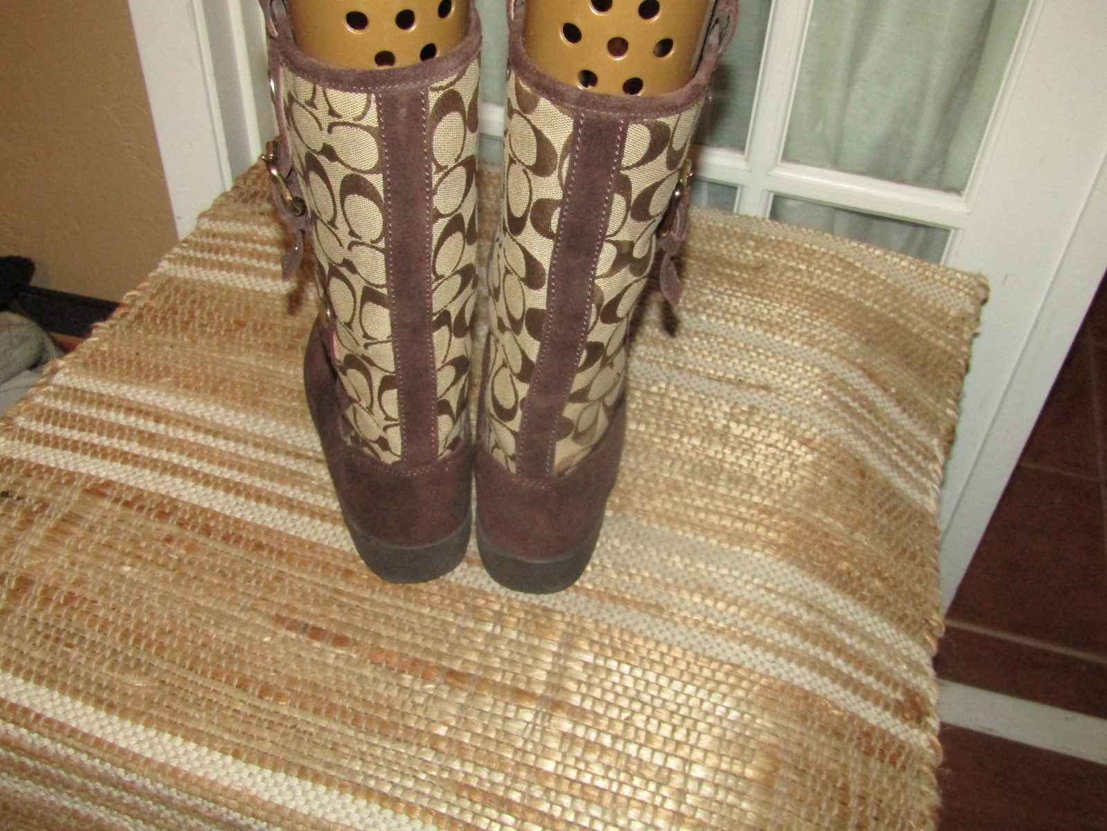 SAOLA Stivali COACH Tullip donna taglia 7 B stile marrone F2020 G12 foderati suola gomma