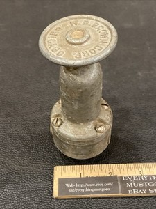 Vintage WR Brown Corp Chicago Speedy Air Pressure Regulator Valve Paint Sprayer