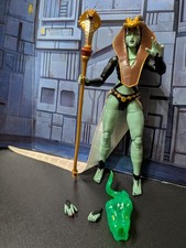 MASTERS OF THE UNIVERSE MASTERVERSE REVOLUTION SORCERESS TEELA COMPLETE