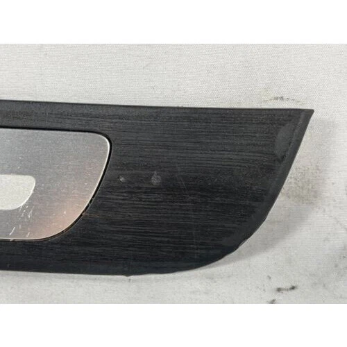 2012 - 17 AUDI A6 REAR RIGHT PASSENGER SIDE DOOR SILL SCUFF STEP PLATE COVER OEM - Imagem 4 de 4