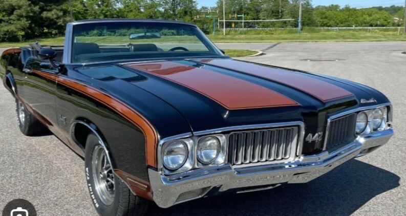 Olds Cutlass 442 GTO LEMANS GS convertible techo bomba cilindros manguera Foto 2 de 4