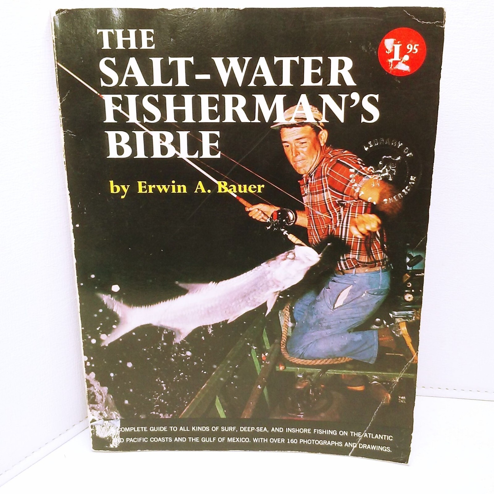 The Salt-Water Fisherman's Bible Erwin Bauer Deepsea Surf Inshore DoubleDay 1962