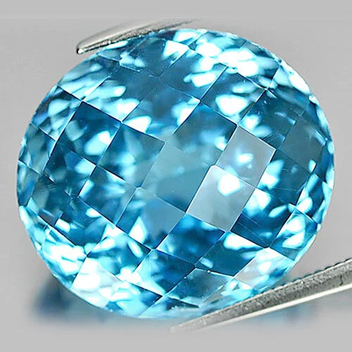 Swiss Blue Topaz 27.86 Ct. Oval Checkerboard Cut 17.6 x 15.9 Mm Natural Gemstone - Image 2 of 4