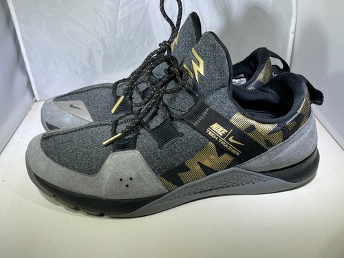 nike tech trainer rw