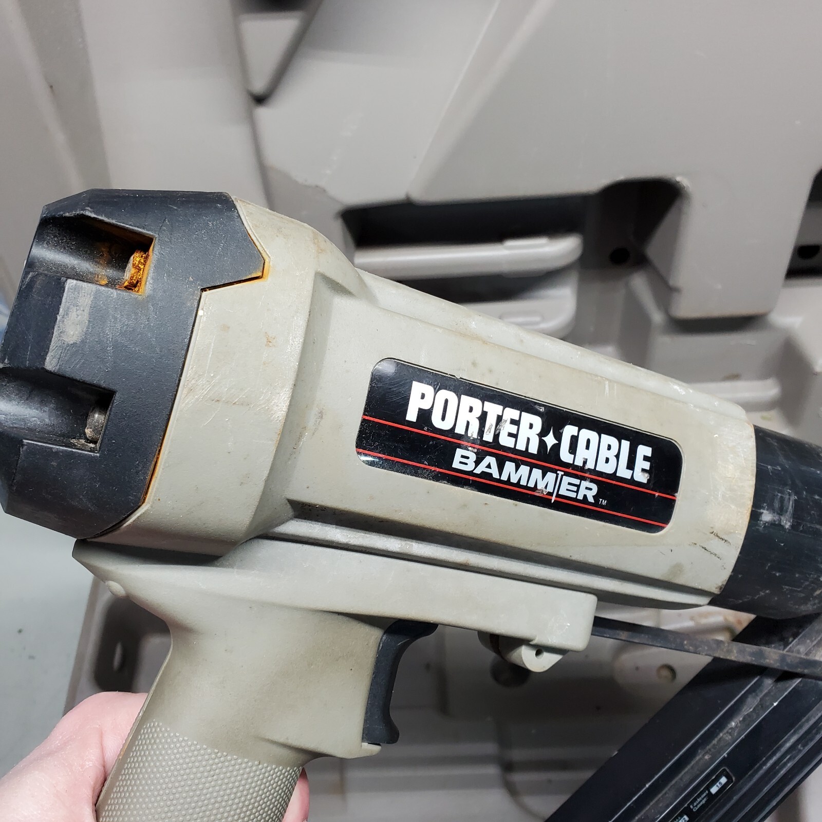 🔥 Porter Cable CDA250 15 guage Bammer Cordless Fuel Finish Nailer W