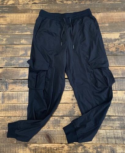 Lululemon Dance Studio Relaxed-Fit Mid-Rise Cargo Jogger Usato in ottime condizioni nero taglia small