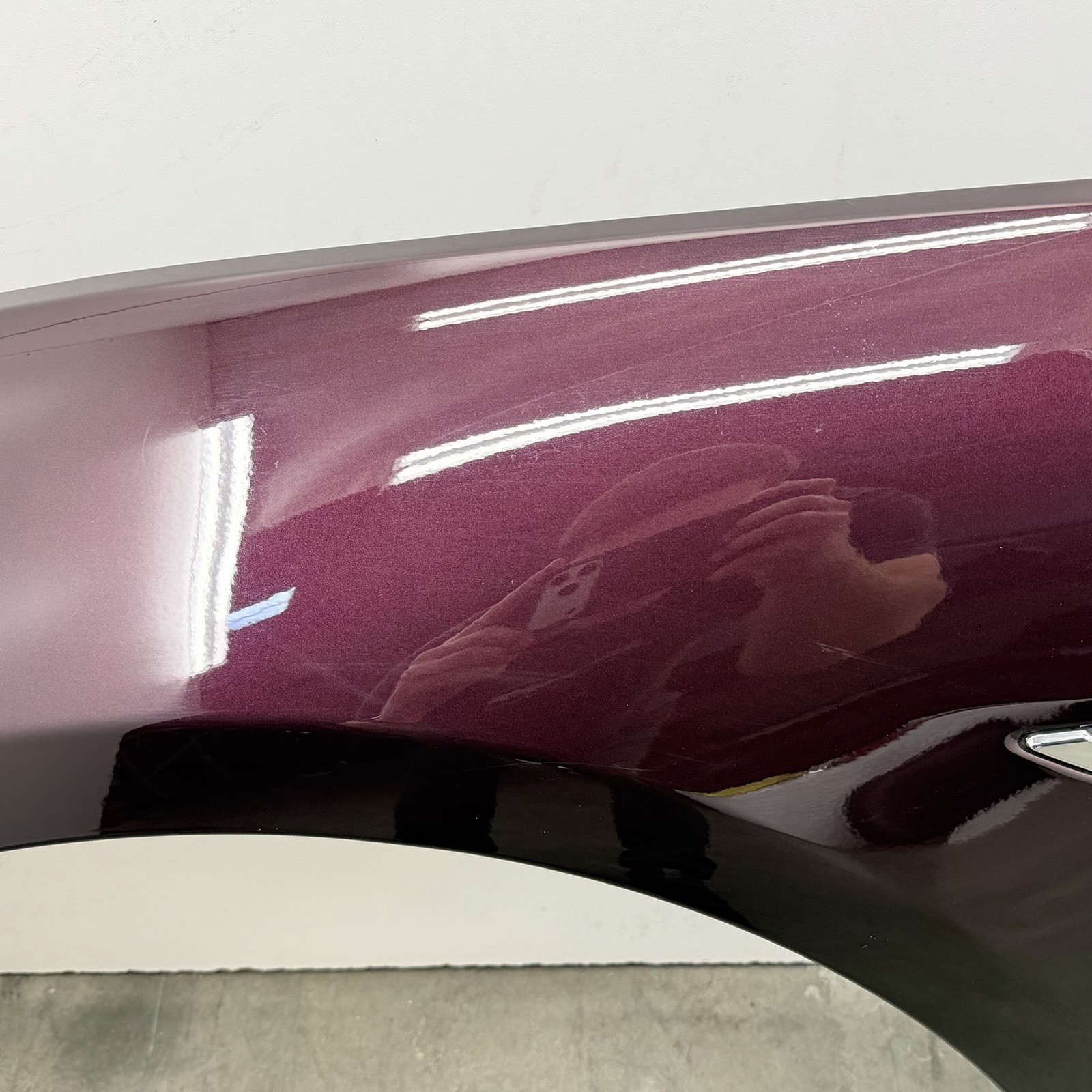 14-24 Maserati Ghibli Driver Left Front Fender Panel W/ Vents Rosso Folgore OEM