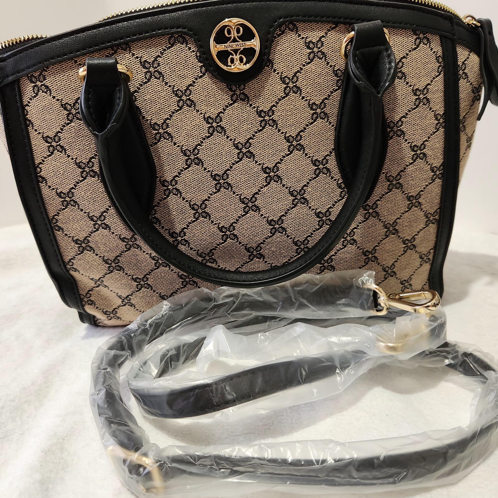 NINE WEST Kyelle Jet Set Satchel Handbag Crossbody Shoulder Bag New!!