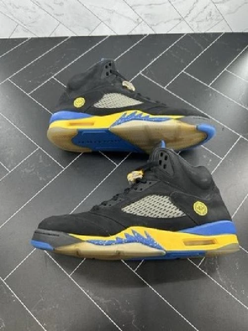 耐克 Air Jordan 5 Retro Shanghai Shen 尺码 10.5 136027-089 2013 — 第 2/4 张图片