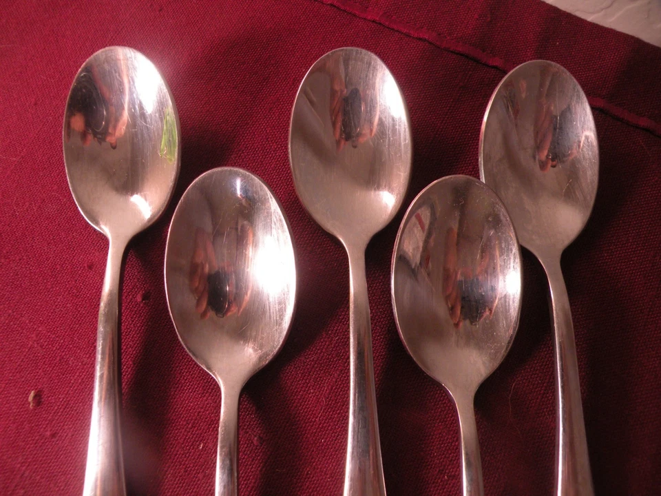 Set Of 5 Teaspoons Oneida ICARUS Glossy Stainless Flatware 5 7/8" - Image 2 of 4