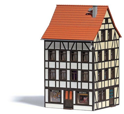 Busch 1536 casco antiguo casa de esquina kit, escala H0 | Condition: Neu