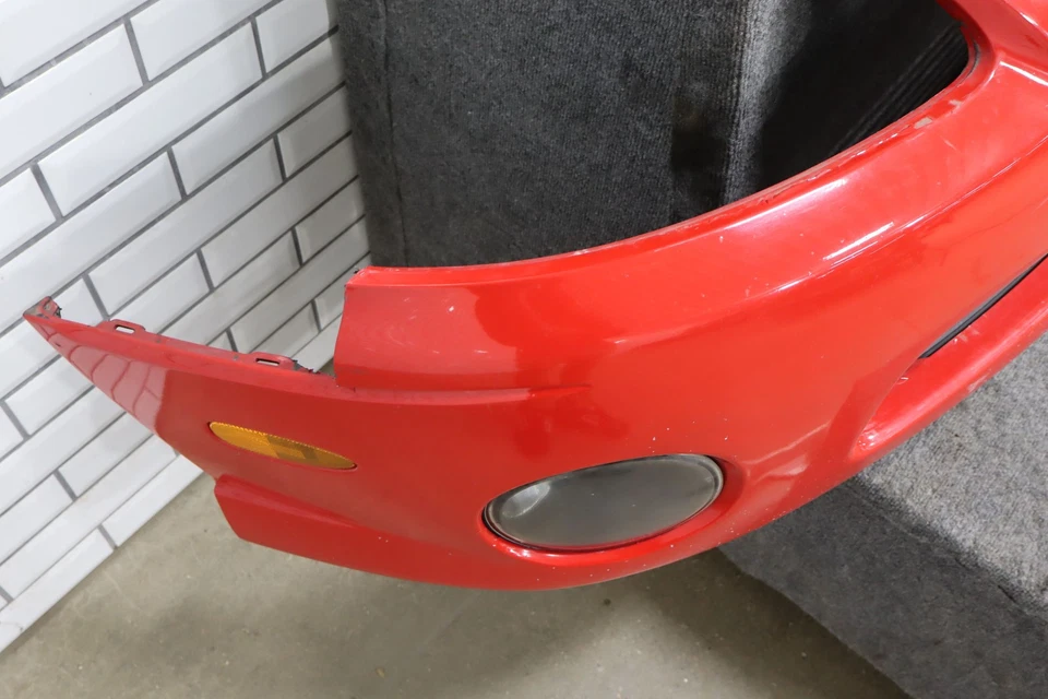 2004-2006 Pontiac GTO (2-Door) Front Bumper W/Fog Lights & Grills - Изображение 3 из 4