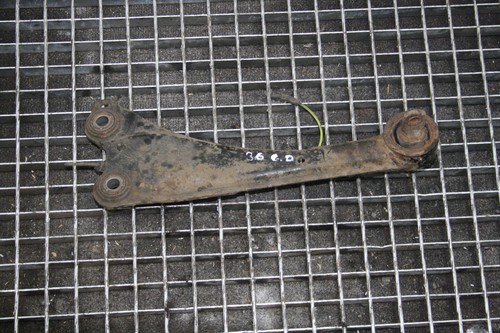 TOYOTA AVENSIS Estate T27 Querlenker hinten rechts 2.20 Diesel 110kw 18146264