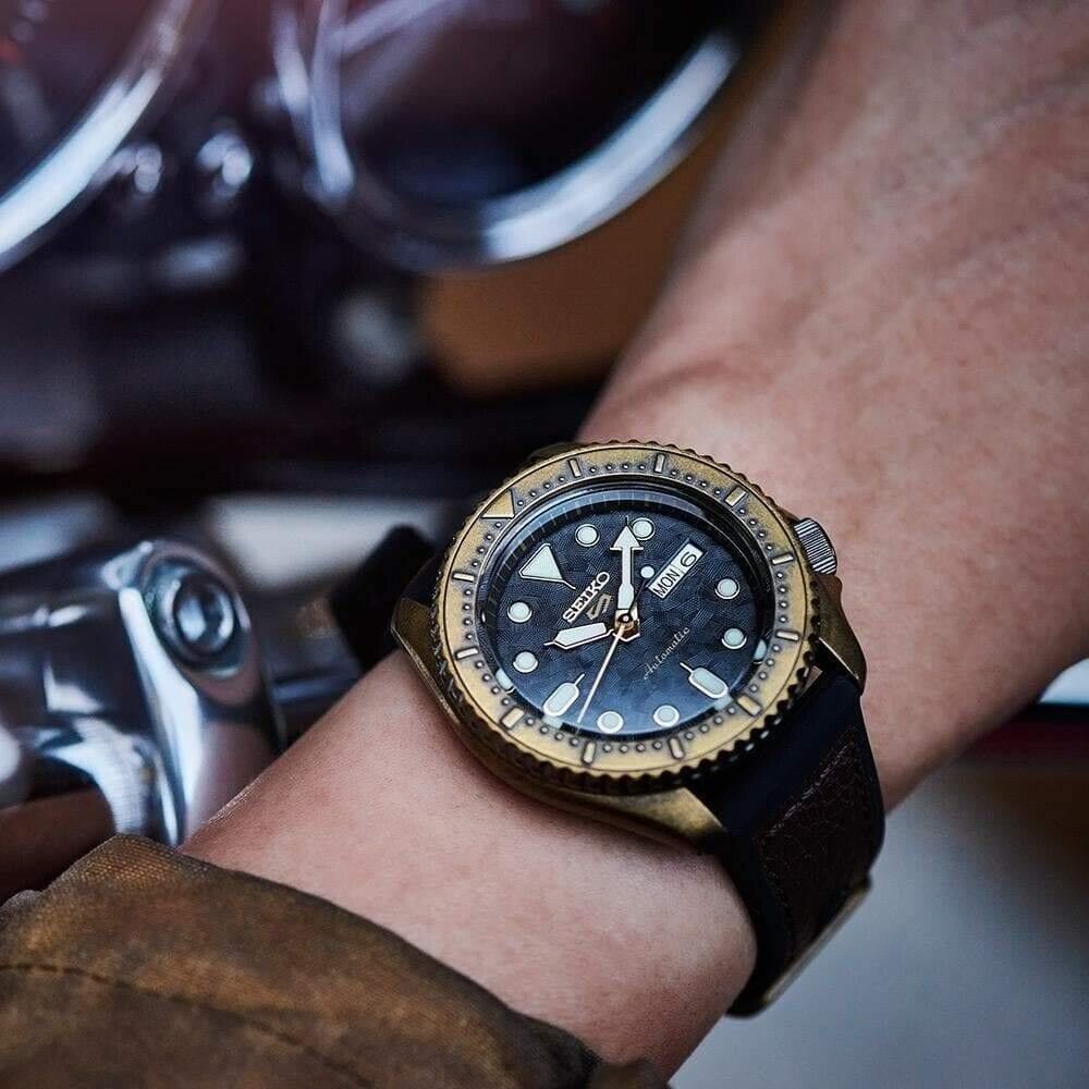 Seiko 5 Sports Automatic Black Dial Men's Watch SRPE80 Seiko 5 Sports Automatic Black Dial Men's Watch SRPE80