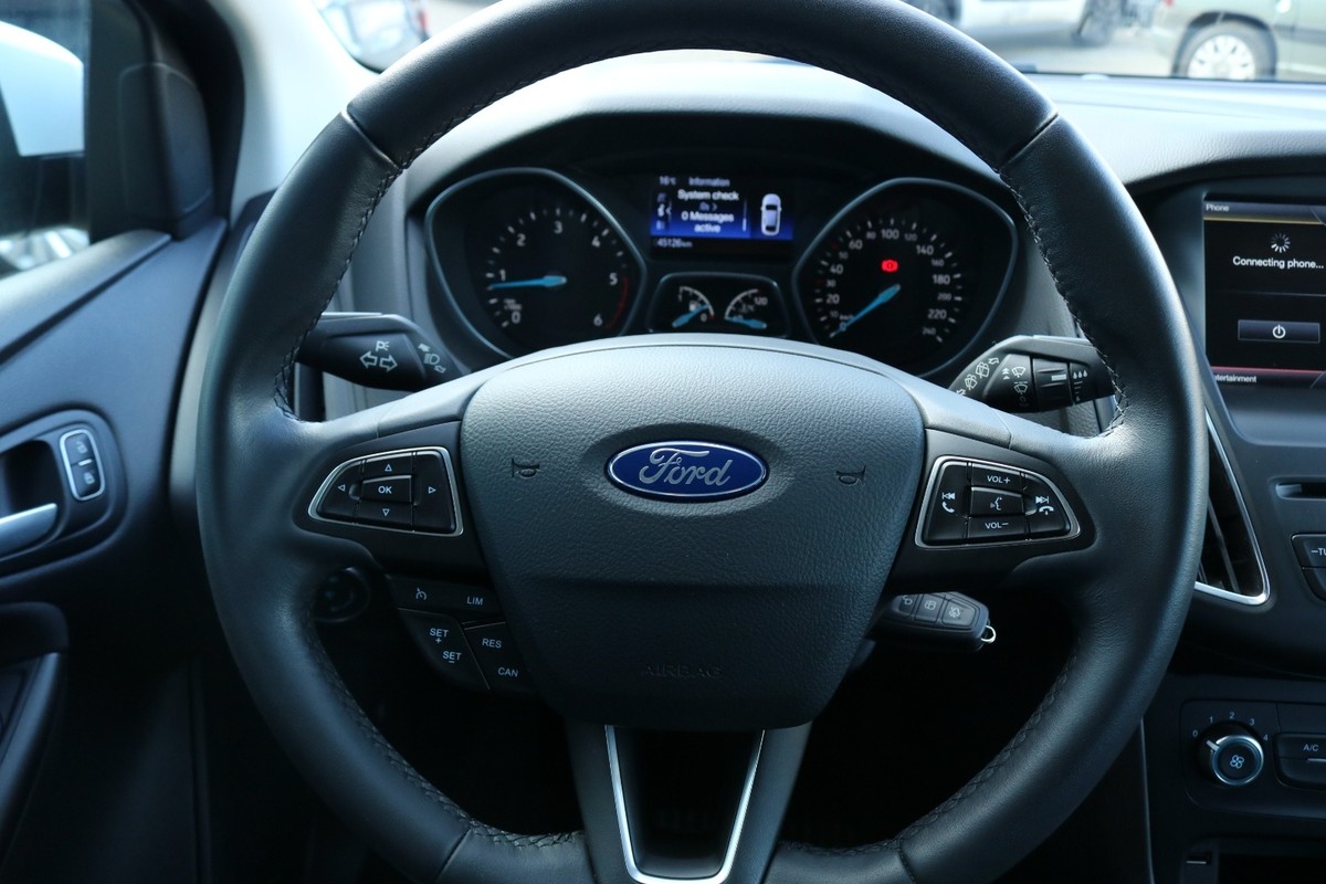 Ford Focus 1,5 TDCi 95 Business stc.