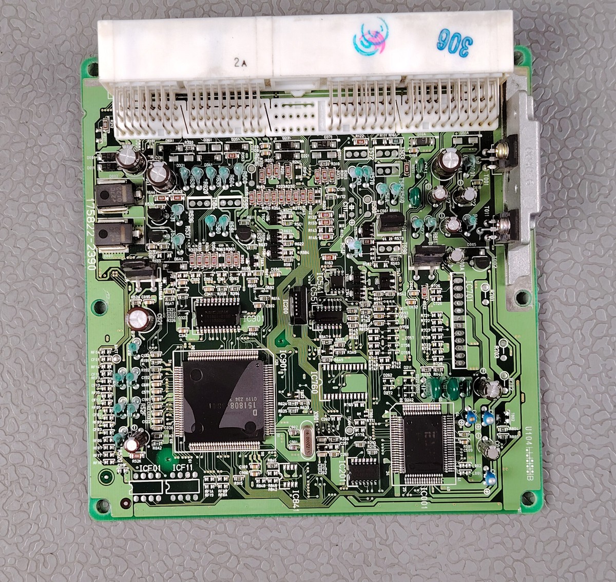 エンジンコンピューター ECU HINO 89561-1160A F17D 【公式通販】 エンジンコンピューター ECU HINO 89561-1160A F17D 【公式通販】