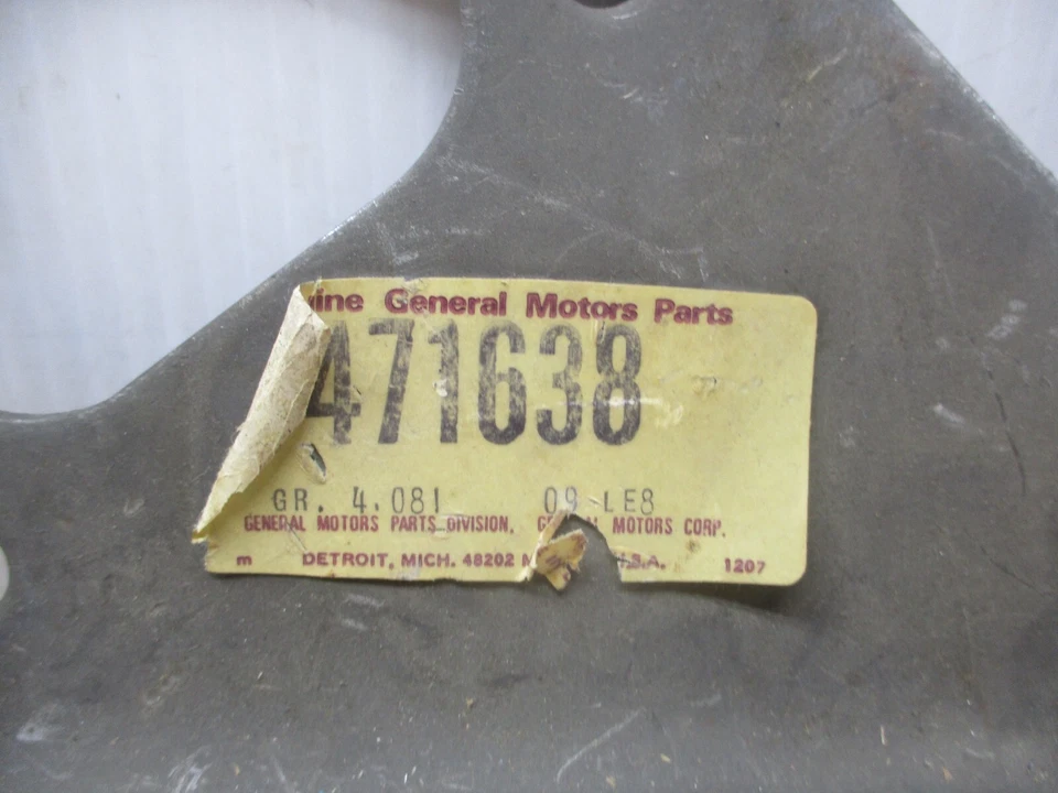 通用 NOS 1979 - 91 雪佛兰 K 系列卡车汽车 Trans 右握 电机安装支架 471638 — 第 2/2 张图片
