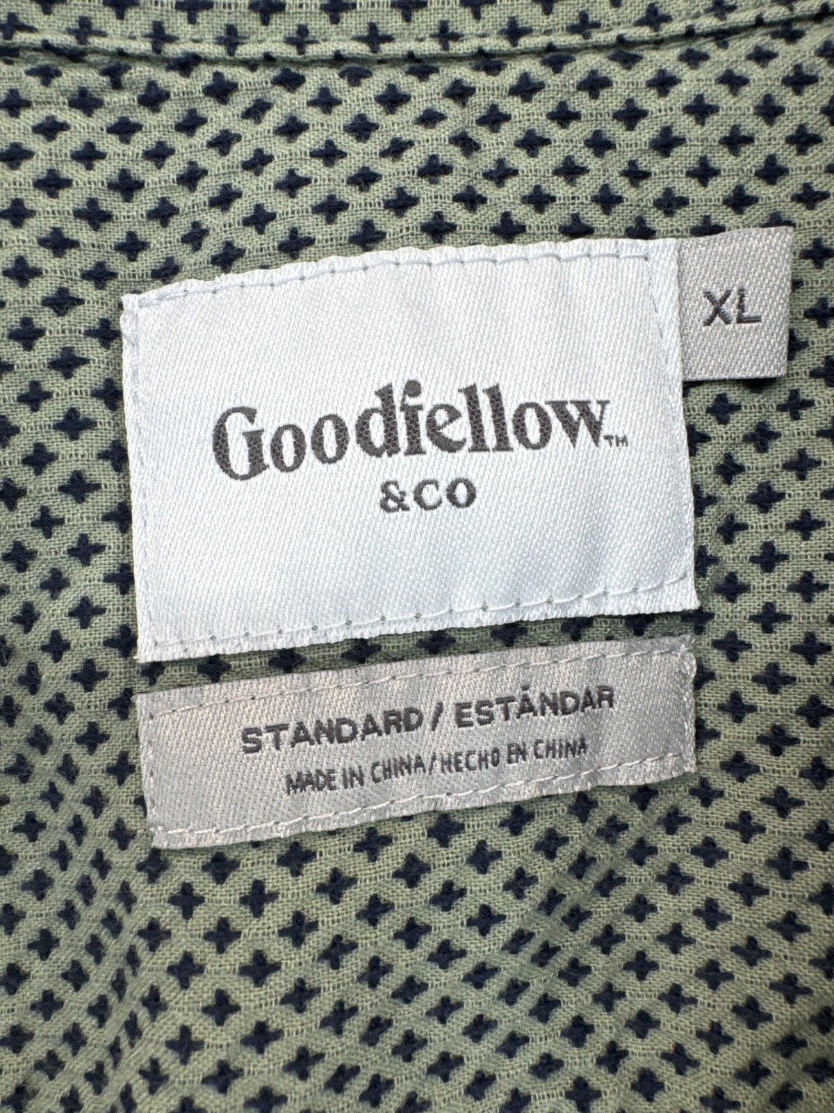 Goodfellow & Co Men's XL Short Sleeve Sage Green Button-Down Shirt with Preppy Print