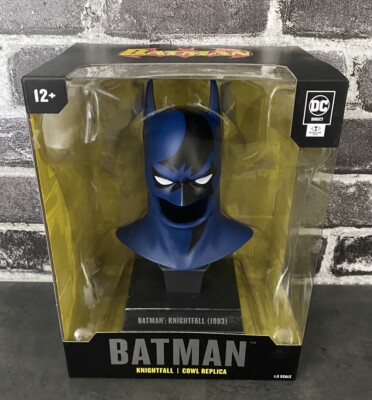 The Dark Knight Returns DC Direct Mini Replica 1/3 Batman Cowl 19 cm | McFarlane Toys | DC Comics The Dark Knight Returns DC Direct Mini Replica 1/3 Batman Cowl 19 cm | McFarlane Toys | DC Comics