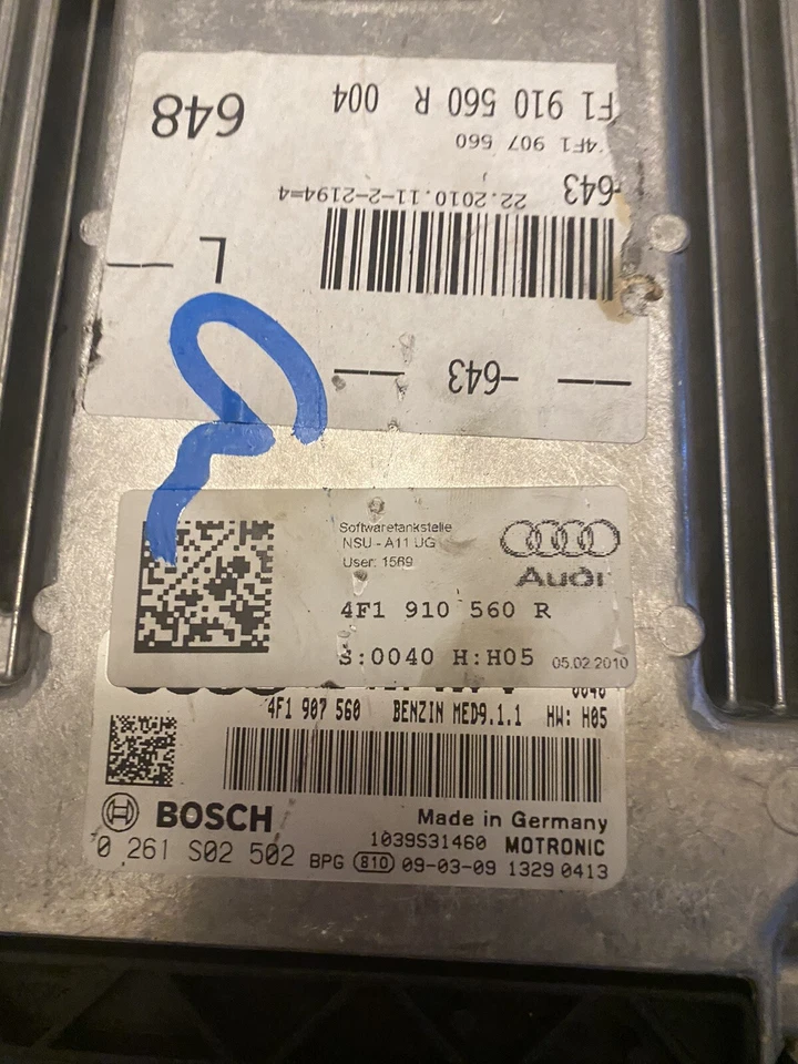 AUDI A6 QUATTRO 2010-2011 4,2 L - ECU/ECM/módulo de control del motor 4F1910560R Foto 2 de 4