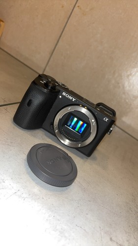 appareil photo Sony A6600 - Photo 2/3