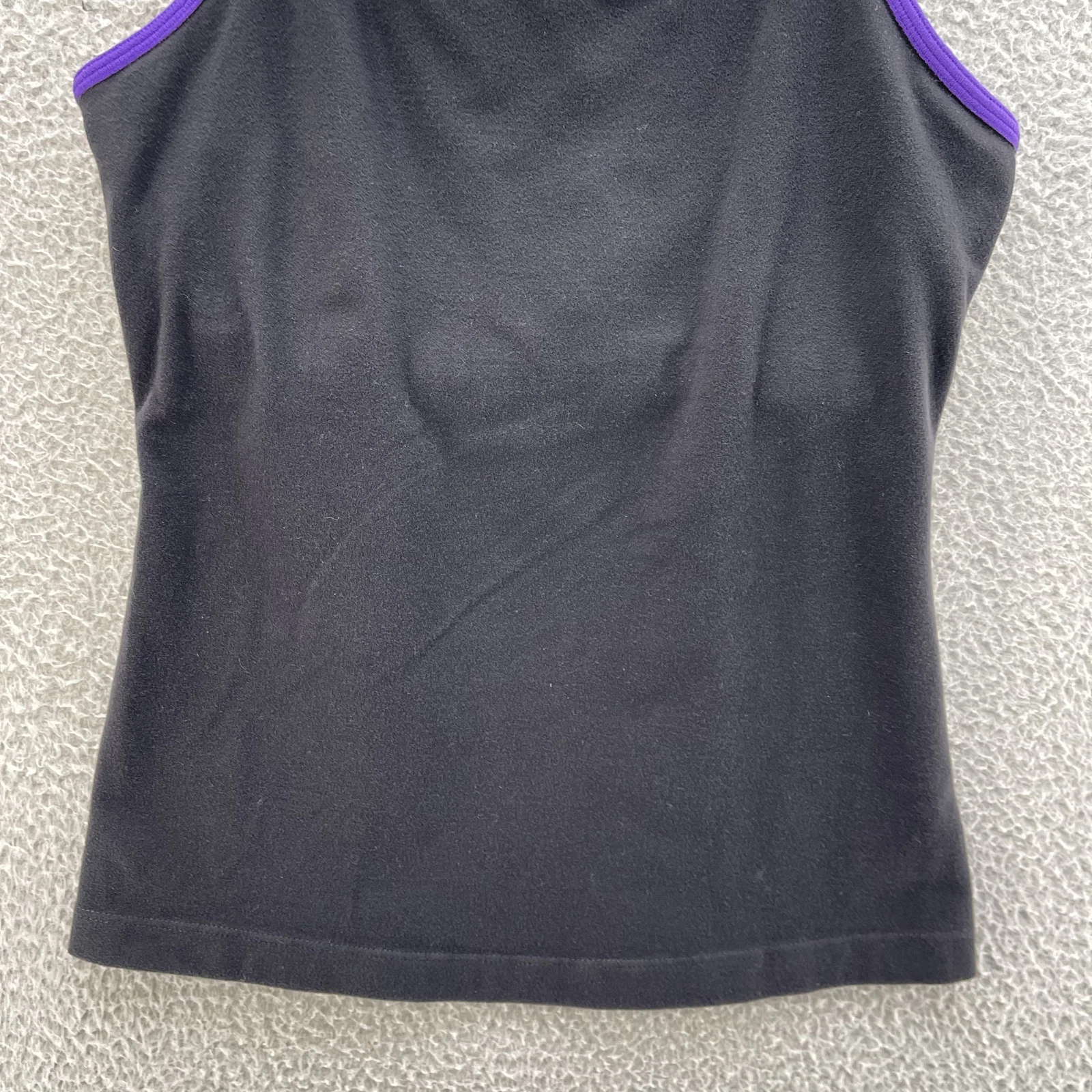 beyond-yoga equinox purple trim stretch activewear tank-top